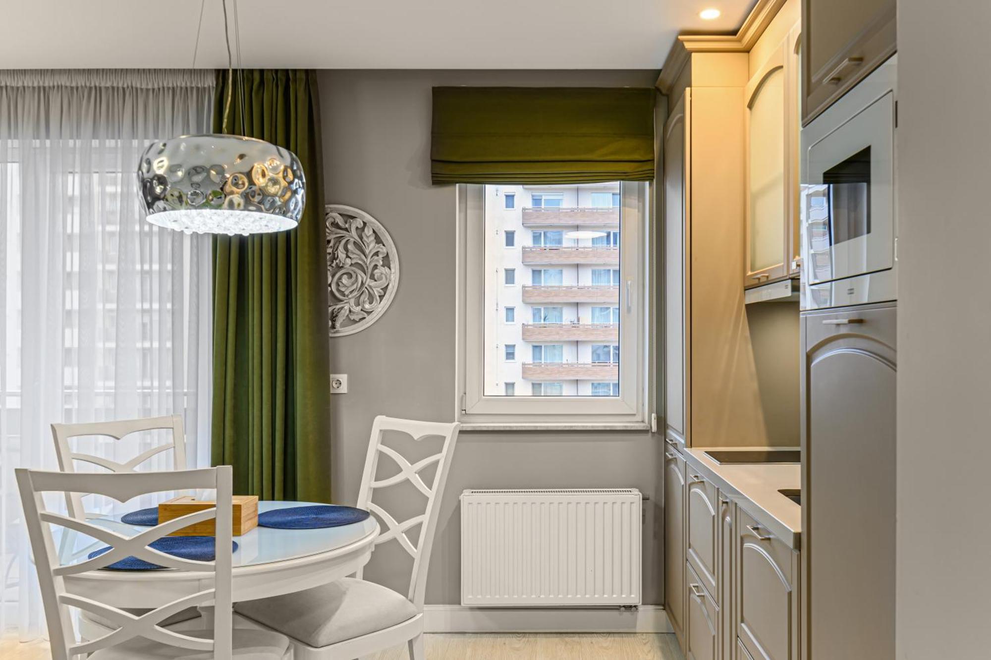 Ara Apart Hotel #2 Braşov Eksteriør billede