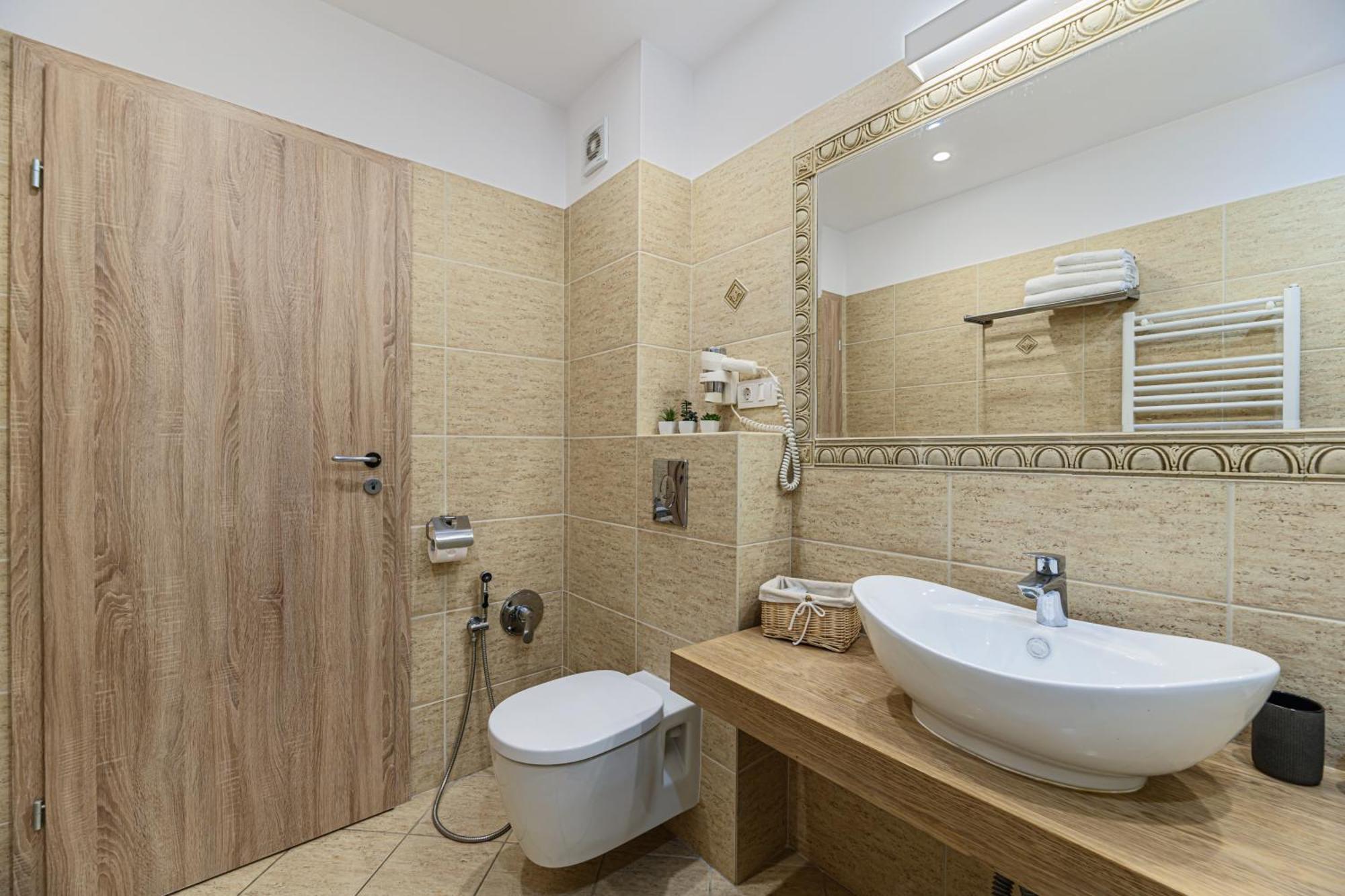 Ara Apart Hotel #2 Braşov Eksteriør billede
